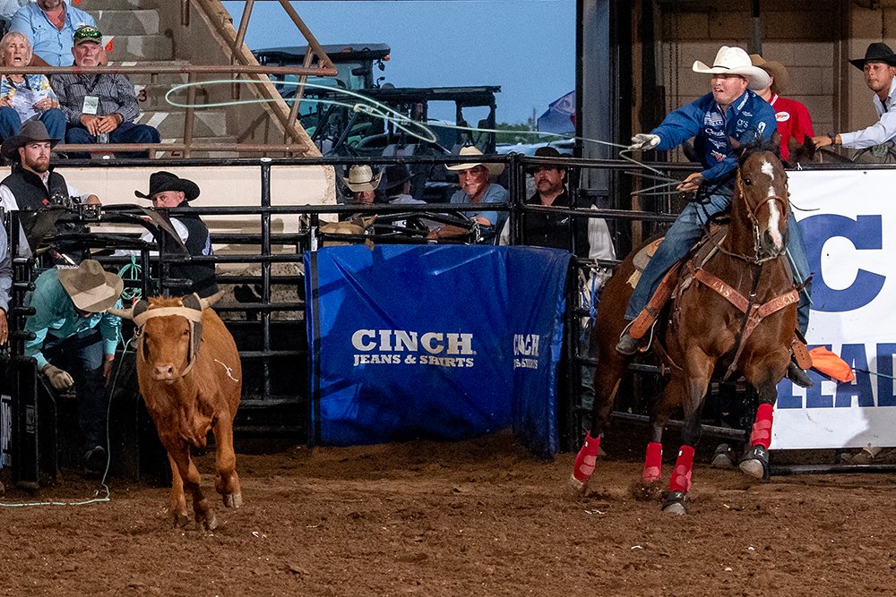 TwisTED Rodeo (@twistedrodeo) on Twitter photo Team roping header Kolton Schmidt finally picked up the <a href="/SASSRARodeo/">San Angelo Stock Show & Rodeo</a> that he's been so closed to over the last few years. It was a big step for his 2025 season. twistedrodeo.com/2025/04/19/schβ¦ πΈPhoto from April 12 by Andersen CbarC Photos Team roping header Kolton Schmidt finally picked up the <a href="/SASSRARodeo/">San Angelo Stock Show & Rodeo</a> that he's been so closed to over the last few years. It was a big step for his 2025 season. twistedrodeo.com/2025/04/19/schβ¦ πΈPhoto from April 12 by Andersen CbarC Photos