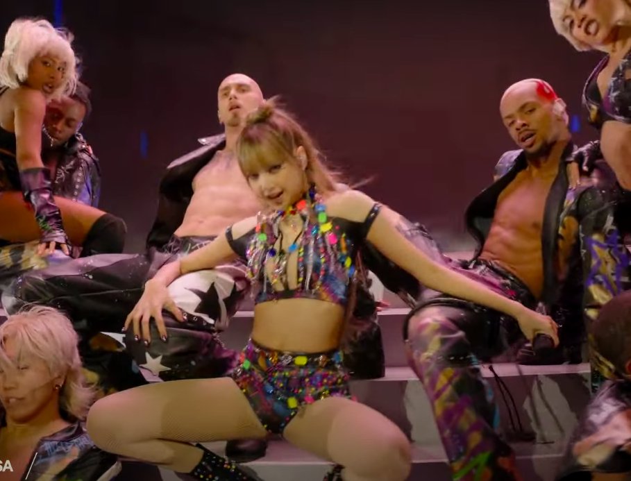 LiliesHome_'s tweet photo. I'm a ROCKSTAR

ROCKSTAR LISA COACHELLA 
#LISACHELLA #Coachella2025
🍿🌴 https://t.co/JfBFUFjmZO
