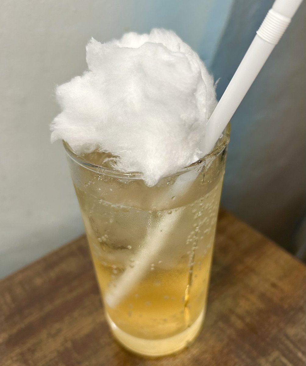 cafe2_Quest's tweet photo. 2025/04/19(土)~21(月)
✨️本日から3日間✨️
🎀メイドイベントです🎀

[フード]🍣
手巻き寿司  ¥1,430

[デザート]🌸
さくらゼリー  ¥770

[ドリンク]🍑
ふわふわピーチソーダ  ¥770

#cafe2_Quest #勇者 #レベ上げ #ゲーム世界 #大須 #大須コンカフェ #勇者飯 https://t.co/XdrhFOs3al