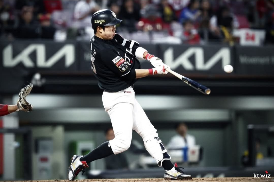 TheKnightCapper's tweet image. 🇰🇷 💣 FREE KBO BOMB Play 💣 🇰🇷

 ⚾️  KT Wiz -1.5 

LIKE ❤ + RT ♻️ = TAILING

JOIN THE KB ARMY🪖OVERSEAS

#GamblingX  #KBO

Comment " KBO KING " for an extra KBO play 📲 
(must follow @TheKnightCapper)