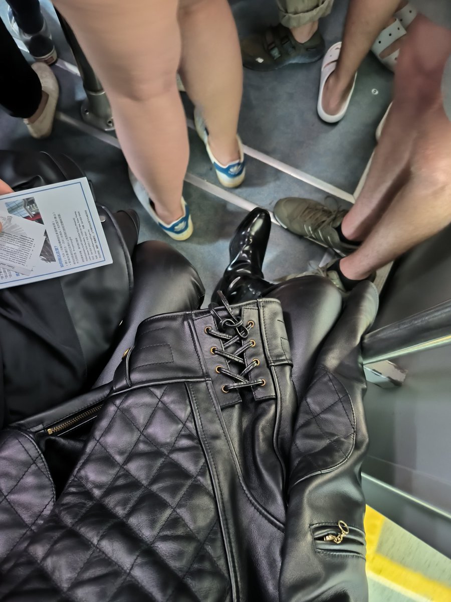 皮皮的小新 tweet media