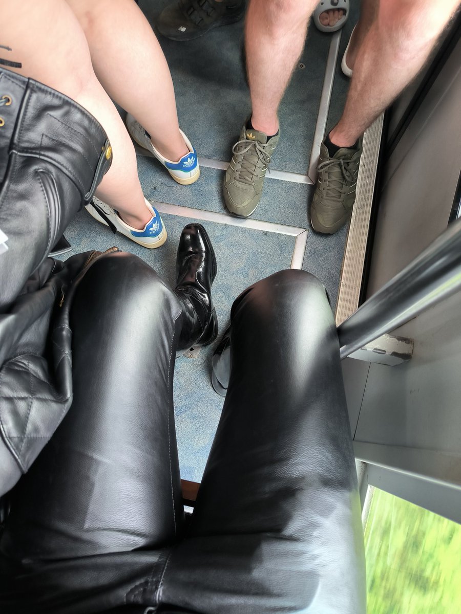 皮皮的小新 tweet media