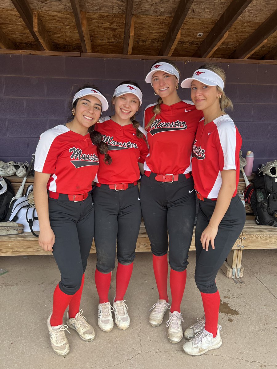 Munster Softball (@munstersoftball) on Twitter photo A Good Friday it was! ✌🏼 wins for the Mustangs down in Fort Wayne. <a href="/Munster_Sports/">MHS Athletics</a>
Game 1 v. Columbia City
<a href="/c_wendlinger21/">Caroline Wendlinger 2027</a> & <a href="/kaylee_o22/">Kaylee O’Connell</a> 2-4. <a href="/AllyCompton21/">Allyson Compton (2027)</a> 7IP, 0H, 3BB, 9K.
Game 2 v. Leo
<a href="/BrooklynKuna/">Brooklyn Kuna</a> & <a href="/maddymarlowe_8/">Madalynn Marlowe</a> 2-4. 7th inning doubles from O’Connell & Compton A Good Friday it was! ✌🏼 wins for the Mustangs down in Fort Wayne. <a href="/Munster_Sports/">MHS Athletics</a>
Game 1 v. Columbia City
<a href="/c_wendlinger21/">Caroline Wendlinger 2027</a> & <a href="/kaylee_o22/">Kaylee O’Connell</a> 2-4. <a href="/AllyCompton21/">Allyson Compton (2027)</a> 7IP, 0H, 3BB, 9K.
Game 2 v. Leo
<a href="/BrooklynKuna/">Brooklyn Kuna</a> & <a href="/maddymarlowe_8/">Madalynn Marlowe</a> 2-4. 7th inning doubles from O’Connell & Compton