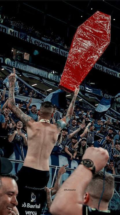 Contigo na boa e na ruim muito mais. Dia de Grêmio.