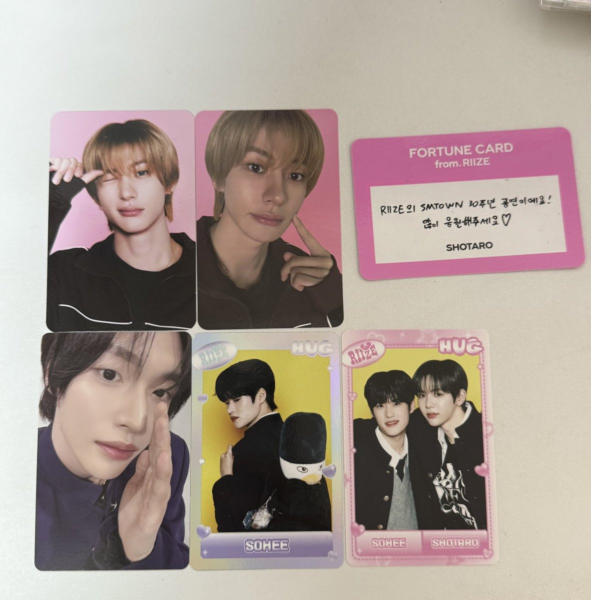 RIIZE SMTOWN 2025 HUG md トレカ 交換

【譲】
ショウタロウ ウォンビン ソヒ アントン

【求】
同種 ソンチャン

まとめて交換していただける方優先致します！
ご連絡お待ちしております🙇‍♂️