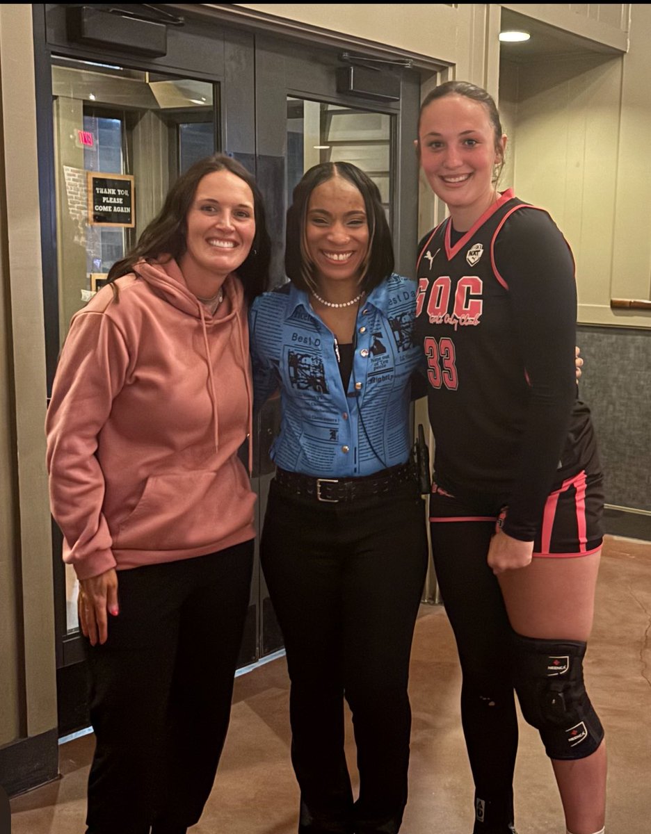 CandaceWatkins9's tweet photo. Stopped in to see the one the only Myra!  Had to let Ava meet her.  She is such an amazing positive person leader mom… all the things!  Appreciate her so much. 🫶🏻❤️ https://t.co/8AD5RS0Jpn