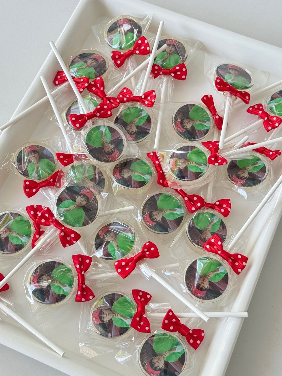 HELLO SPRING LOVE JENO tweet media