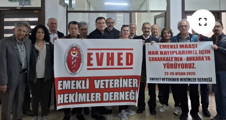 Emekli Veteriner Hekimler Derneği, mesleki ve özlük hakları kayıpları için, 22 Nisan,da Çanakkale de başlayacağı, 23 Nisan da Balıkesir, 24 Nisan da Bursa, 25 Nisan da Eskişehir, 26 Nisan Ankara'da Ulus Atatürk heykeli de sonlandiracagi "hak yürüyüşü" duyurusunu Eskişehir de