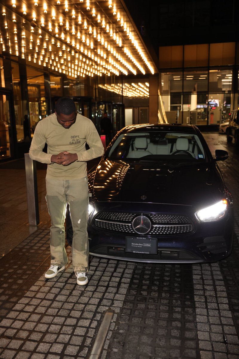 ab_glizzy5k's tweet photo. You turned your back, I needed you the most you left me abandoned https://t.co/Sr2SvPOqMZ