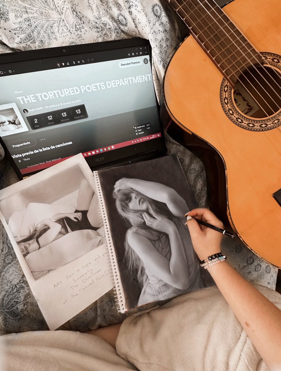 argenTAYn's tweet photo. #OneYearCake #TTPD #1YearOfTSTTPD 
 A year ago:
Cry for "the manuscript" ✅
Speechless with BDILH ✅
Screamed with So High School ✅
Draw a lot ✅
@taylornation13 @taylorswift13 https://t.co/GRWOuLQENT
