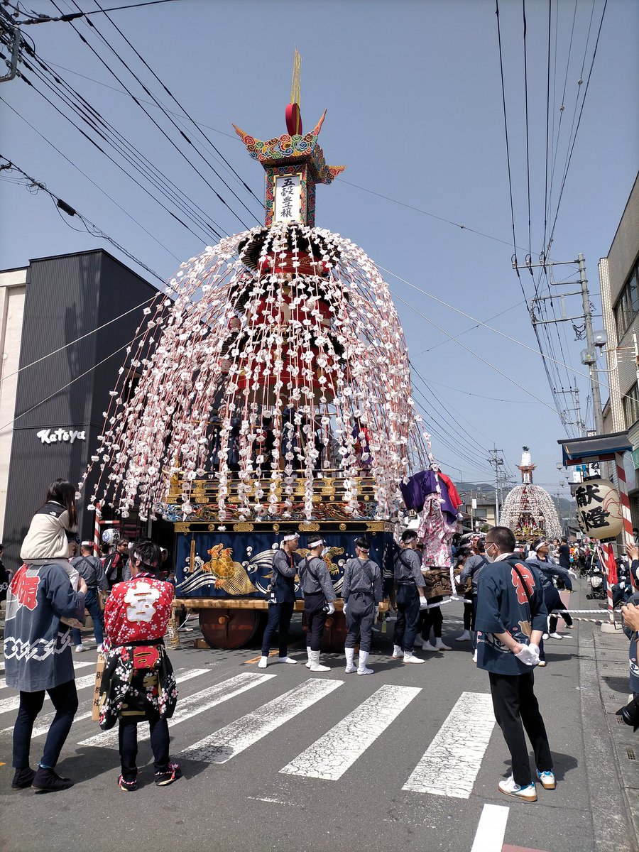 7chijune's tweet photo. 小鹿野春祭り、今日は暑いですね。
皆さん熱中症に注意して頑張ってください。 https://t.co/rKCLMrYrqy