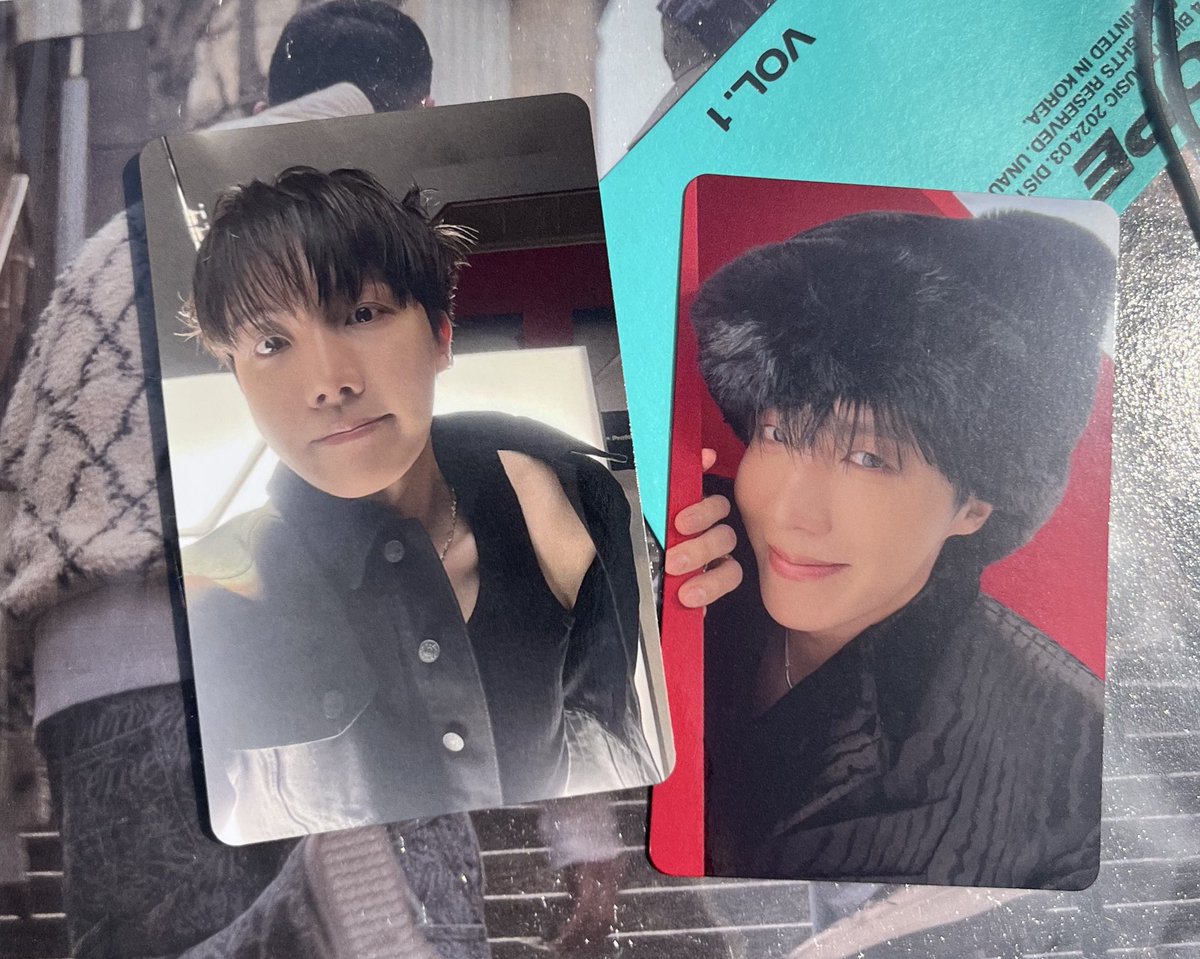 J-HOPE - HOPE ON THE STAGE HOTS in Japan Venue-Limited Lucky Draw
