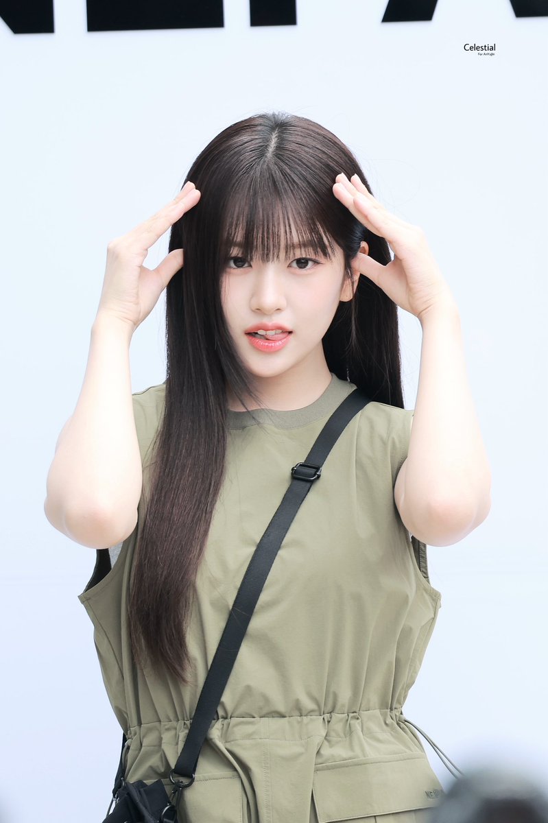 Celestial_YUJIN's tweet photo. 𝟐𝟓𝟎𝟒𝟏𝟗
HD(1)
#아이브 #IVE #안유진 #YUJIN #유진 https://t.co/96lgAnEx2Y