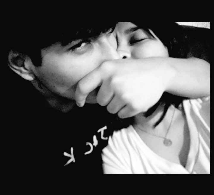 simplementeluuq's tweet photo. 8 meseeees kn mi wachoo 👩🏻‍❤️‍💋‍👨🏻. https://t.co/6iUin87ycD