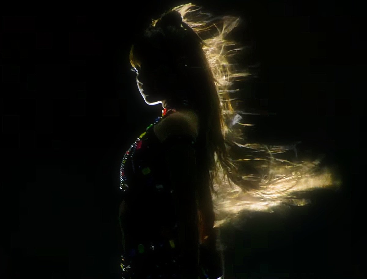 HappyPrettyBubs's tweet photo. Thank you Queen 👑 

ROCKSTAR LISA COACHELLA 
#LISACHELLA #Coachella2025 https://t.co/dC1bcRq3Wt