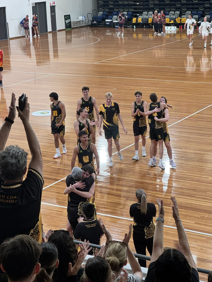 floyds63's tweet photo. WA under 20s West Coast Thunder won National Championship GF by 15goals 🏆undefeated all tournament, if this was WA Under 18 Footy @westaustralian would be reporting it on front &amp; back page, great achievement &amp; grit, some of the boys are only 17 &amp; 18 so maybe a 3#netball #AMMNA https://t.co/tZMBU2Ak7b