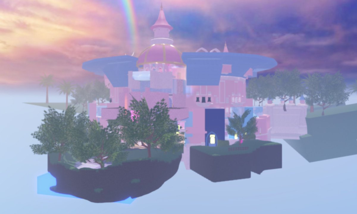 MapleDaee's tweet image. When you tell them you miss the "OLD royale high" so they pull a 2017 Roblox studio build