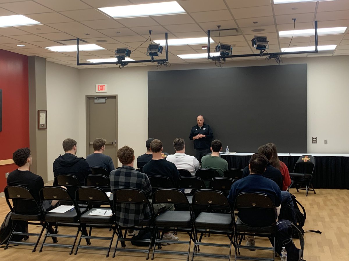 Beth Haag (Cubfn23) (@iowastatebeth) on Twitter photo My ❤️ is full after day one of the third-annual <a href="/ISU_GSJC/">Greenlee School | Iowa State U</a> sports broadcasting bootcamp in the Pete Taylor Media Room!
<a href="/JWcyclonestv/">John Walters</a> does an awesome job preparing for this two-day course and sharing his knowledge with the students. #WhyGreenlee My ❤️ is full after day one of the third-annual <a href="/ISU_GSJC/">Greenlee School | Iowa State U</a> sports broadcasting bootcamp in the Pete Taylor Media Room!
<a href="/JWcyclonestv/">John Walters</a> does an awesome job preparing for this two-day course and sharing his knowledge with the students. #WhyGreenlee