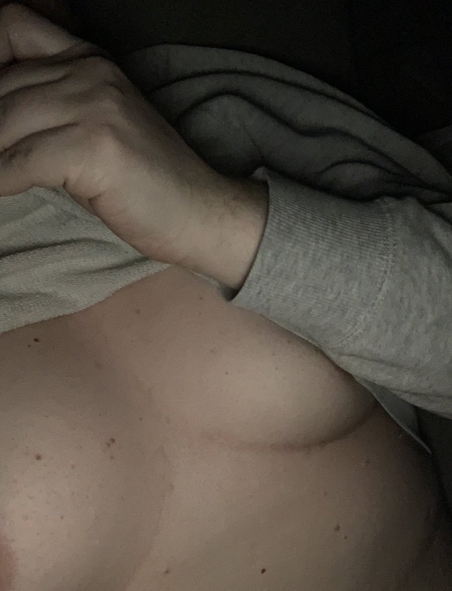Left a little tease on the timeline… but the real purring happens behind closed doors. Come find out what your kitten does when she’s feeling spoiled. loyalfans.com/manakitten
#loyalfans #goddess #piggy #paypig #femdom #findom