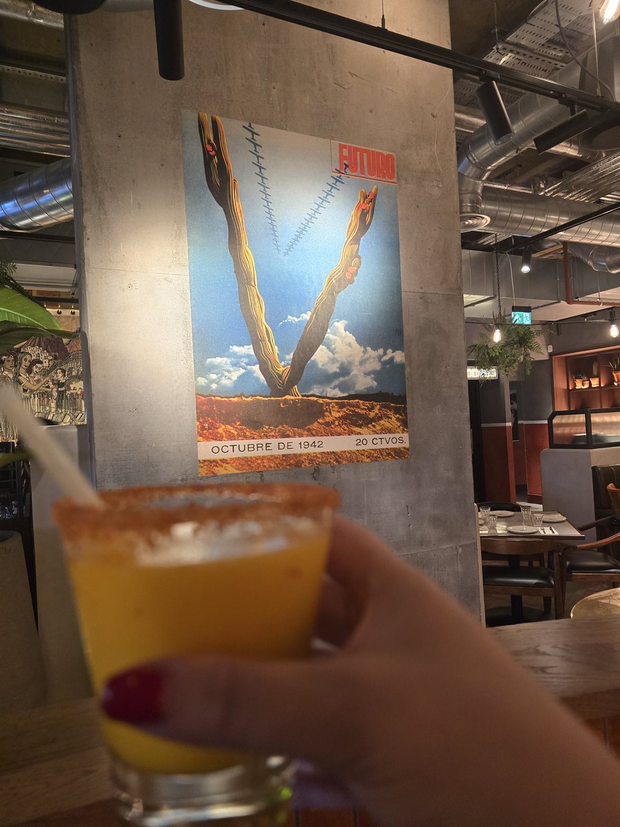 Where did the sunny weather from last week go? Great to have been back at Batersea  Power Station . What a privilege  to have done 2 projects there so far 🙏