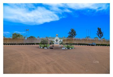 TourBugandaUG's tweet photo. We mourn the loss of Saad Shots, a gifted visual storyteller whose lens captured and preserved the essence of Buganda’s heritage. His work spoke volumes and leaves behind a great legacy.  

Our deepest condolences go out to his family &amp; friends. May his soul rest in eternal peace https://t.co/2bsMd36lEX