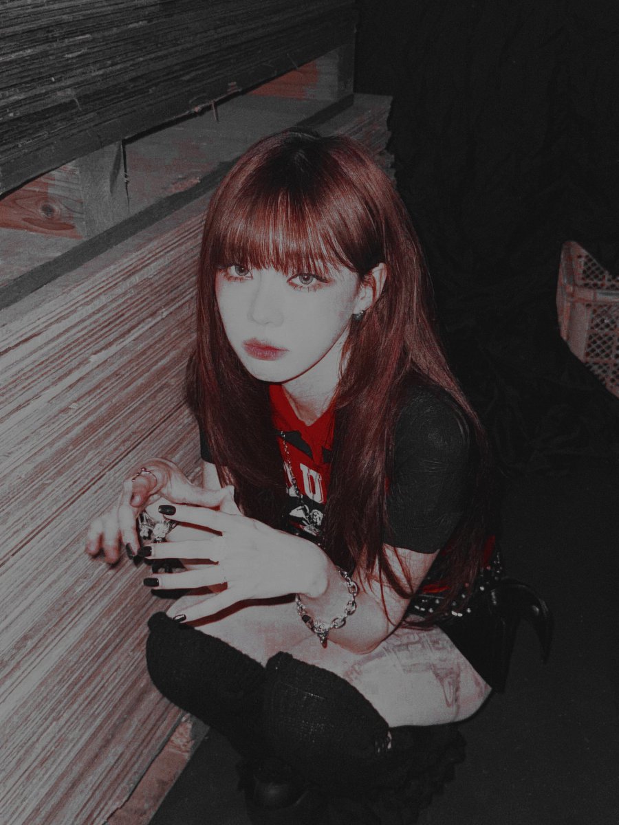 ⠀

guess who’s looking ready for #AFFLICTIONFEST 🎸

⠀