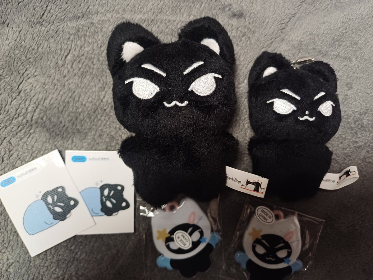 <a href="/kkamhani/">깜한이 (배송중•••)</a> 
🤩🤩😜😜🤪🤪🤪🥵🥵🥵🥵
미친듯한 커여움
솔직히 미쳤다고생각합네다