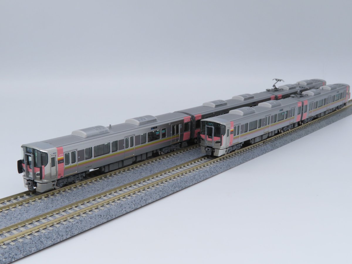 豊穏の彩】 4月22日出荷予定「227系500番台＜Urara＞」の量産サンプル