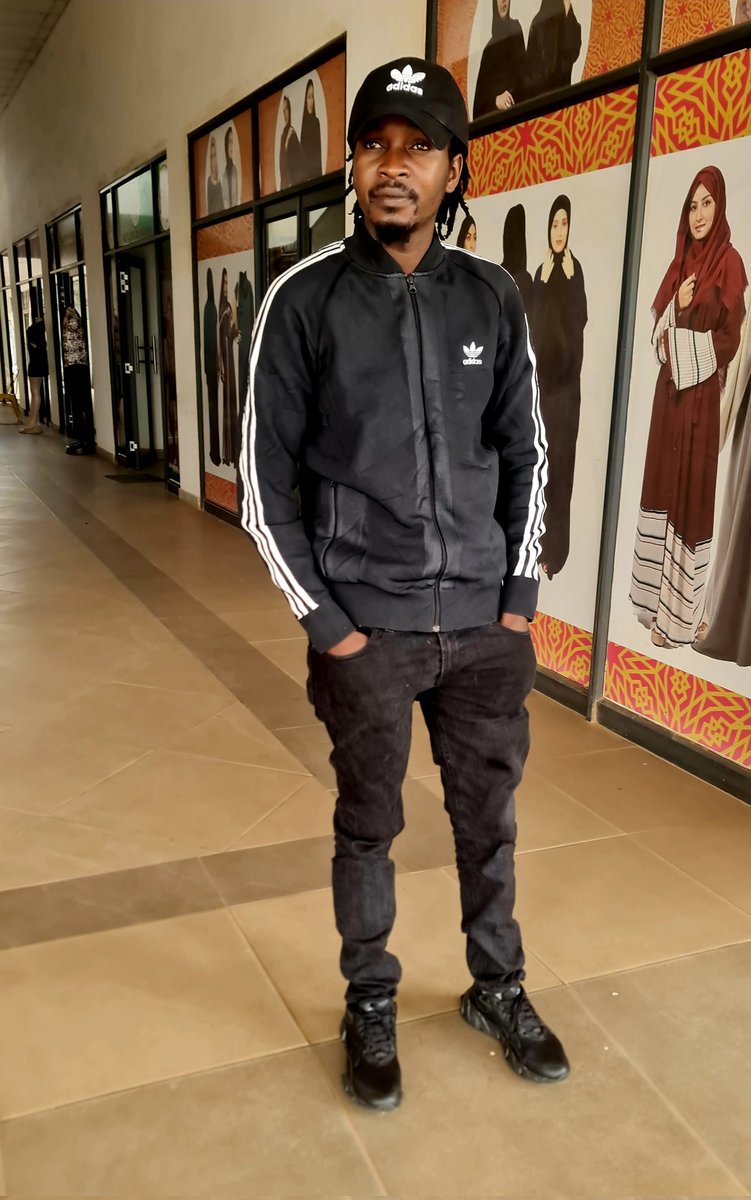 HustlersThreads's tweet image. The hustler