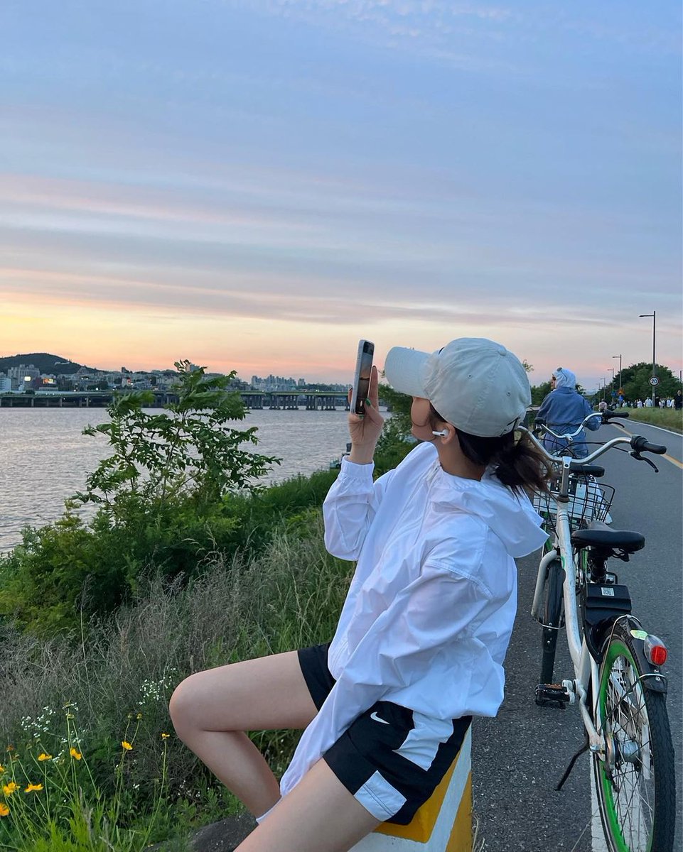 Sunxcom2000's tweet image. I would like to rent a batch of LinkedIn accounts. These accounts must be active (contacts must be older than 3 months). They must be personal accounts. If you have any ideas, you can contact me via WhatsApp +66649458034  #LInKedin #Life