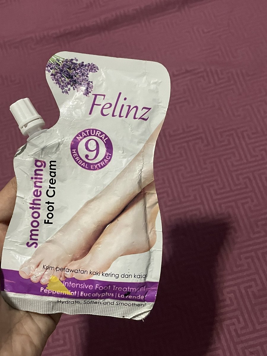 penyelamat kaki aku yg kasar + pecah pecah😭🤞🏻‼️

buat yg punya permasalahan kaki yg kasar + pecah pecah plss cobain pake ini semingguan. bagus banget bikin kaki jadi super duper halus, lembut dan wangi. juga bisa menetralisirir bau kaki🙂‍↔️👊🏻

🛍️ s.shopee.co.id/1qOp532lfQ