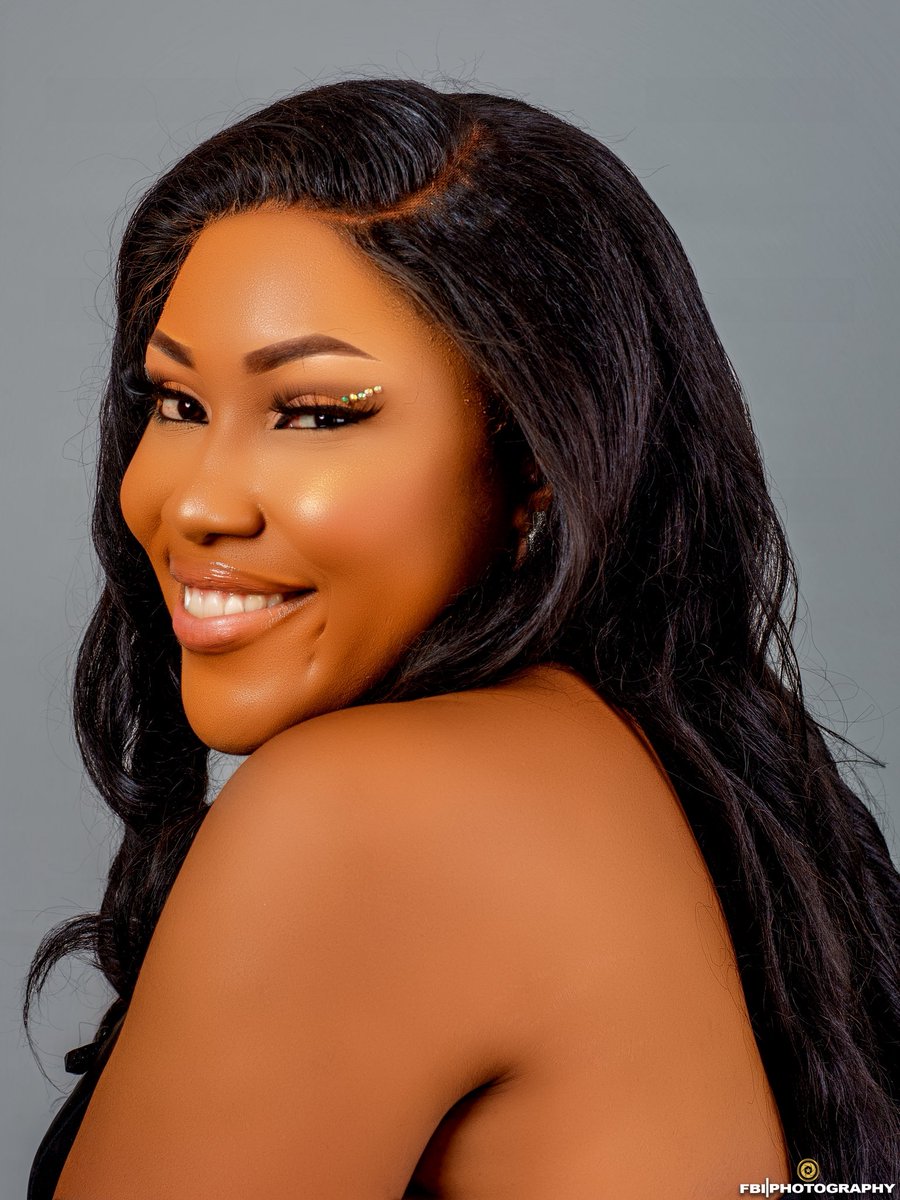 It’s world Shemex day
Happy birthday to you baby girl 
Cheers 🥂 to you new age love ❤️