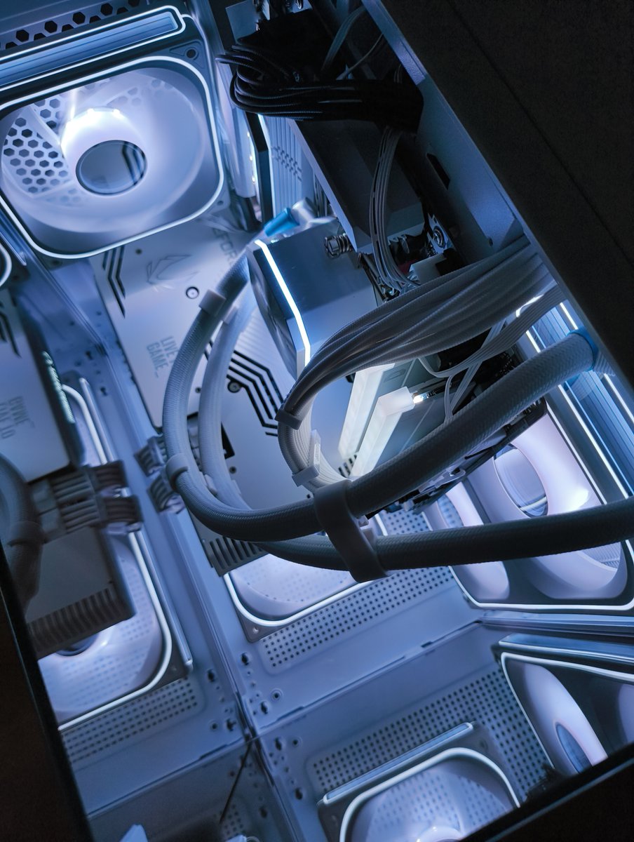 サブPC パーツ更新👇 ケース #AOC CG389 メモリ #ドスパラ ドスパラ