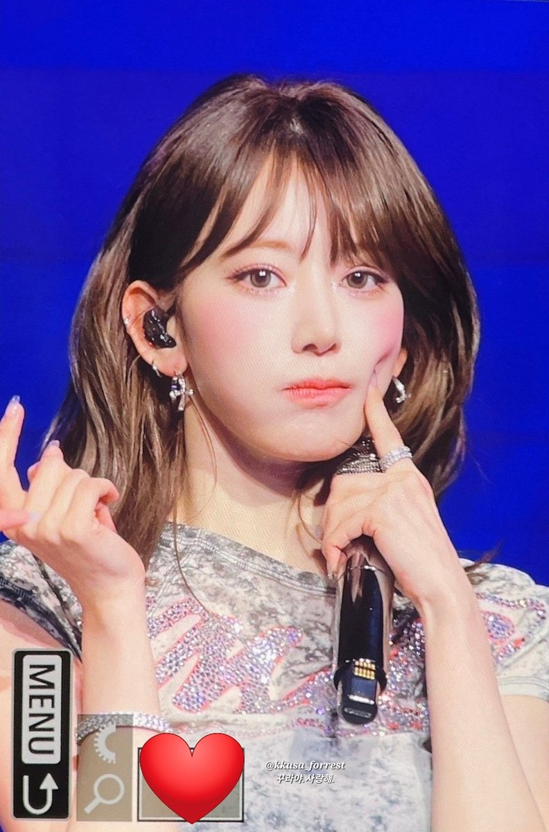 kkusa_forrest's tweet photo. 250419 서울콘_pv_1

👉🌸

#宮脇咲良 
#사쿠라 #SAKURA 
#미야와키사쿠라 #みやわきさくら 
#르세라핌 #LE_SSERAFIM https://t.co/tJqMPLRNQi