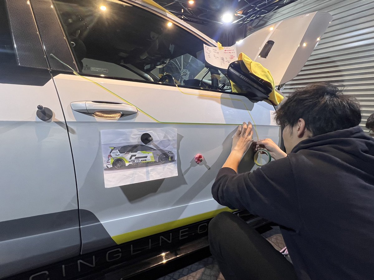 DiviD_jp's tweet photo. 🎁オープン記念キャンペーン🎁

1⃣抽選で１名様に、

🚗どんなラッピングでも1台無料で行います🚗

カラーチェンジ、グラフィック、レースカー、
痛車、プロテクション、なんでも可能です👍

ご希望の方はこのアカウントをフォロー、
このポスト、元のポストをリポストお願いいたします🙇‍♂️

2⃣ご来店された方全員に粗品をプレゼントします😎

⬇⬇抽選、プレゼントについてはツリーを参照ください⬇⬇