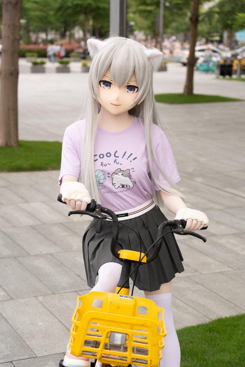 默然 tweet media
