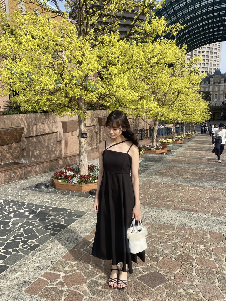_o3saku's tweet photo. お気に入りのキャミワンピを着て、つつじまつりへ🩷ྀི✨クロスデザインかわいい♡ https://t.co/Fx6MHd76Pt