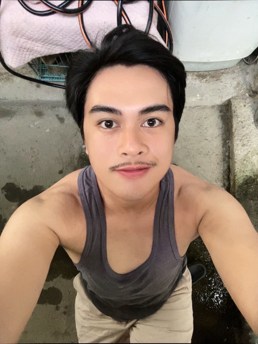 jjken_hs's tweet photo. Love-a-da 🧼 https://t.co/dBYp83T57T