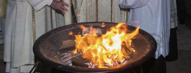 Fr Jeff Risbridger SCP (@revdjeffrey) on Twitter photo Join us tonight at St Hilary Church TR20 9DQ at 9.00pm for our Vigil and First Mass of Easter. We gather around a bonfire outside the darkened church and then take light into the church for our first Sung Eucharist of Easter. All welcome. <a href="/DioTruro/">Diocese of Truro</a> <a href="/RevSimonR/">Fr Simon Robinson SMMS</a> <a href="/bishopstgermans/">Hugh Nelson</a> Join us tonight at St Hilary Church TR20 9DQ at 9.00pm for our Vigil and First Mass of Easter. We gather around a bonfire outside the darkened church and then take light into the church for our first Sung Eucharist of Easter. All welcome. <a href="/DioTruro/">Diocese of Truro</a> <a href="/RevSimonR/">Fr Simon Robinson SMMS</a> <a href="/bishopstgermans/">Hugh Nelson</a>
