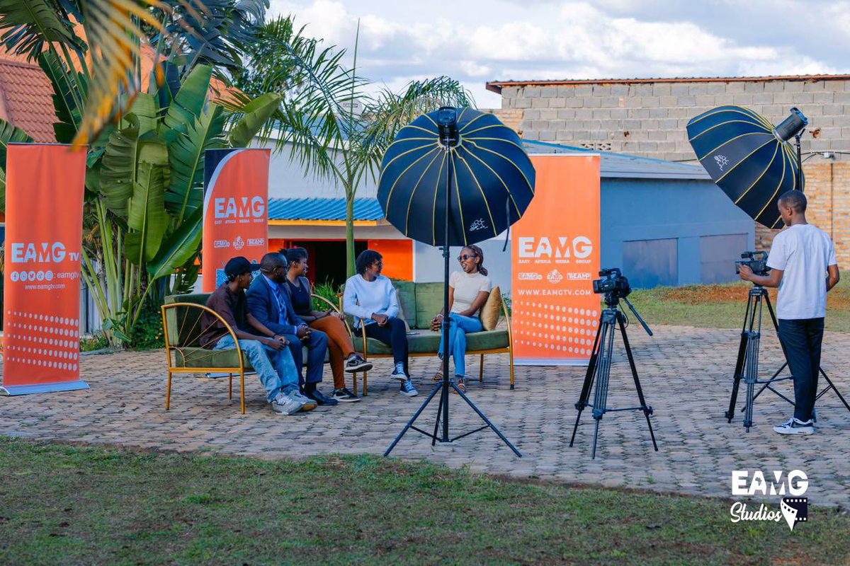 EAMGtv's tweet photo. Introducing #EAMGStudios- The backbone of our content creation, handling:-
🎥 Video Production & Live-streaming - 👩🏼🎨 3D Animations & Virtual Experiences
💿 Digital Content Creation
📢 PR & Strategic Communication
🎙️Podcasting
👨🏾🏫 Training & Mentorship space
Landscaped for creative shoots
• Plug-and-play setup for hybrid
indoor-outdoor projects
#EAMG