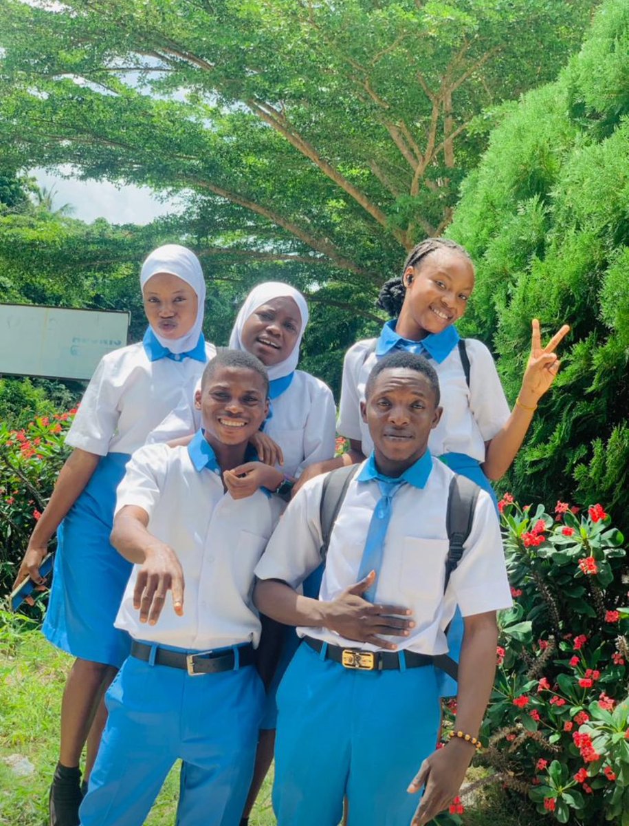 2peterajibola's tweet photo. THANKS GOD FOR LIFE🩵❤️🩷 https://t.co/50CqZtrPyJ