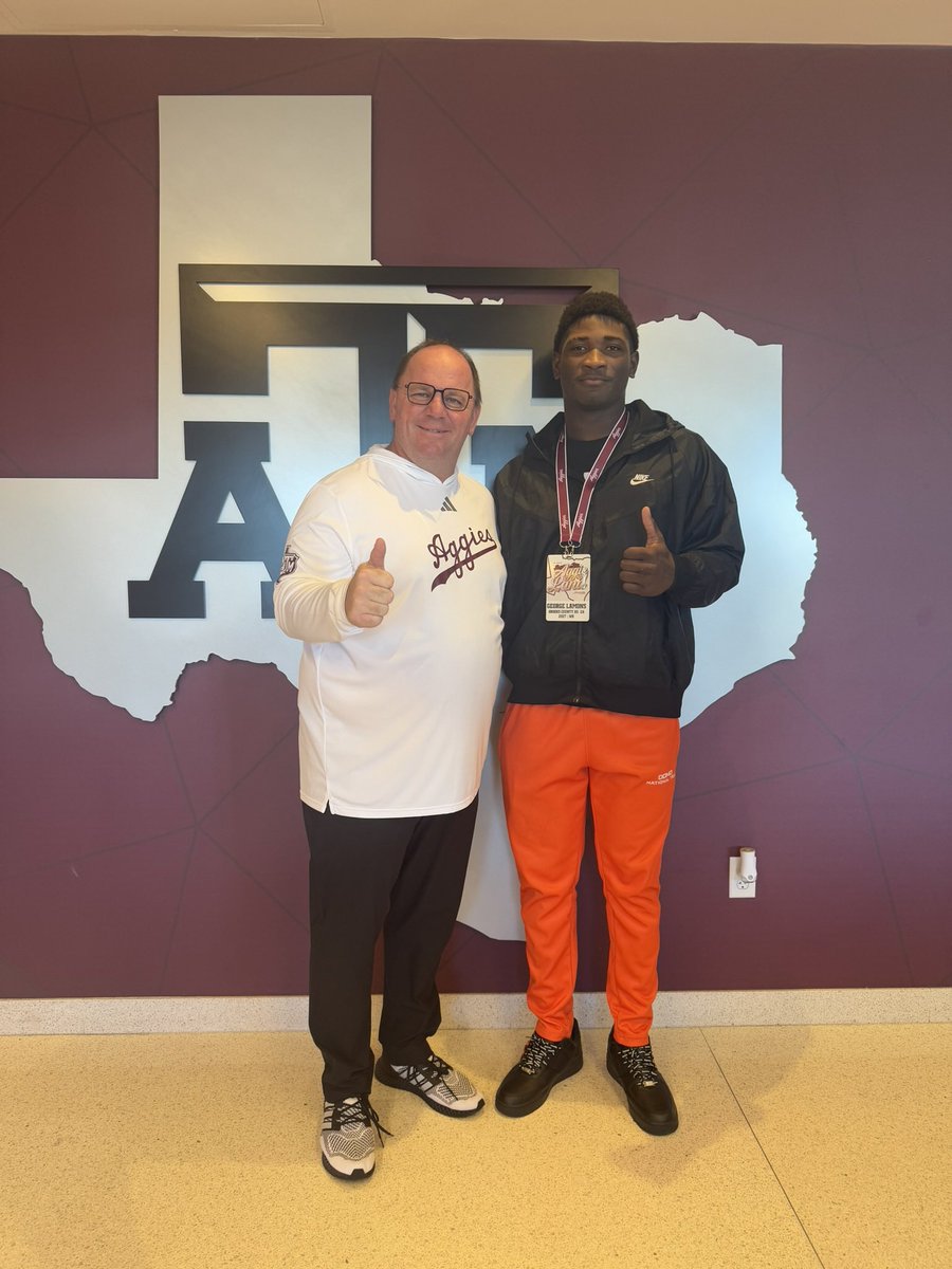 lamons_george's tweet image. Excited to be back at Texas A&M for the spring game 👍🏾
#Aggies #Gigem
@CoachMikeElko @HolmonWiggins @CK_KleinCollin @jglenn4242 @CoachJoshMack