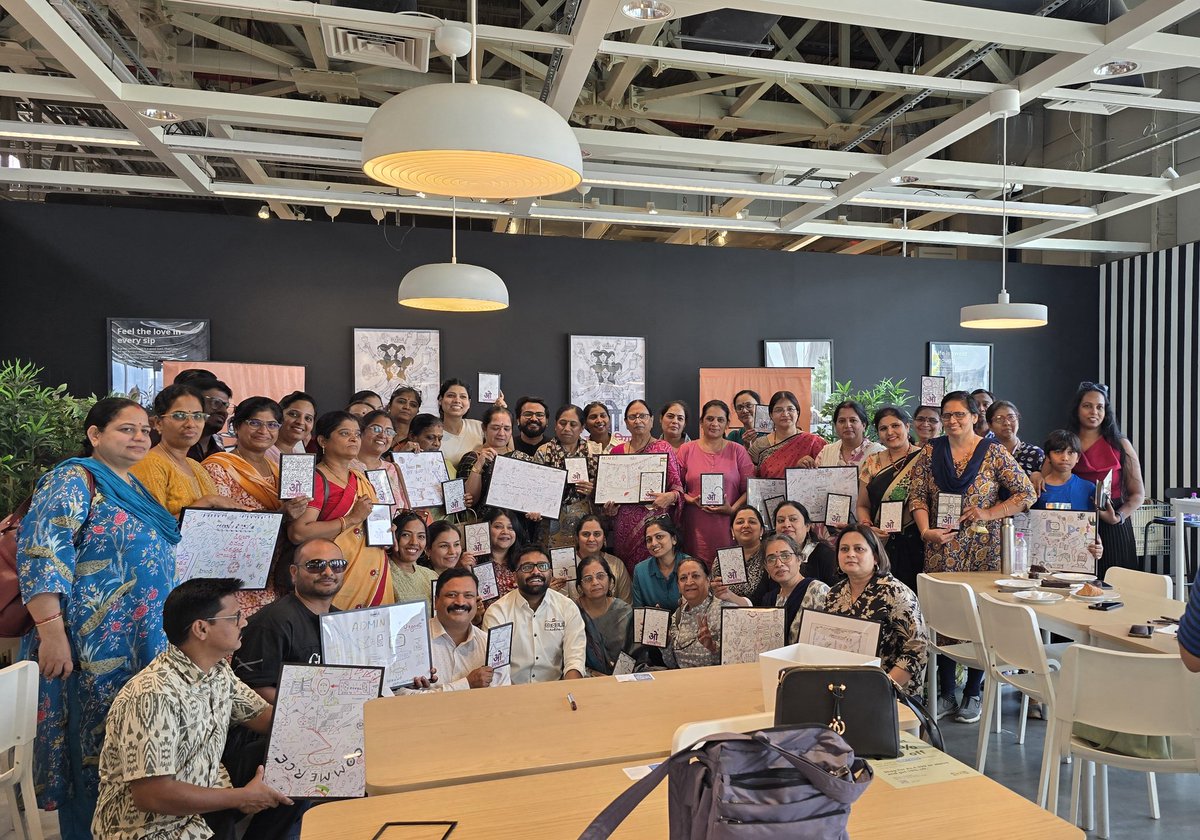 DoodleKabra's tweet photo. 70+ teachers. One powerful Women's Day celebration. Our doodle workshop turned gratitude into art — a heartfelt tribute to women shaping young minds.
.
.
.
.
.
.
 #WomensDay2025 #TeacherLove #DoodleKabra #EmpowerThroughArt #SchoolEvents https://t.co/C3XIfJuSeG