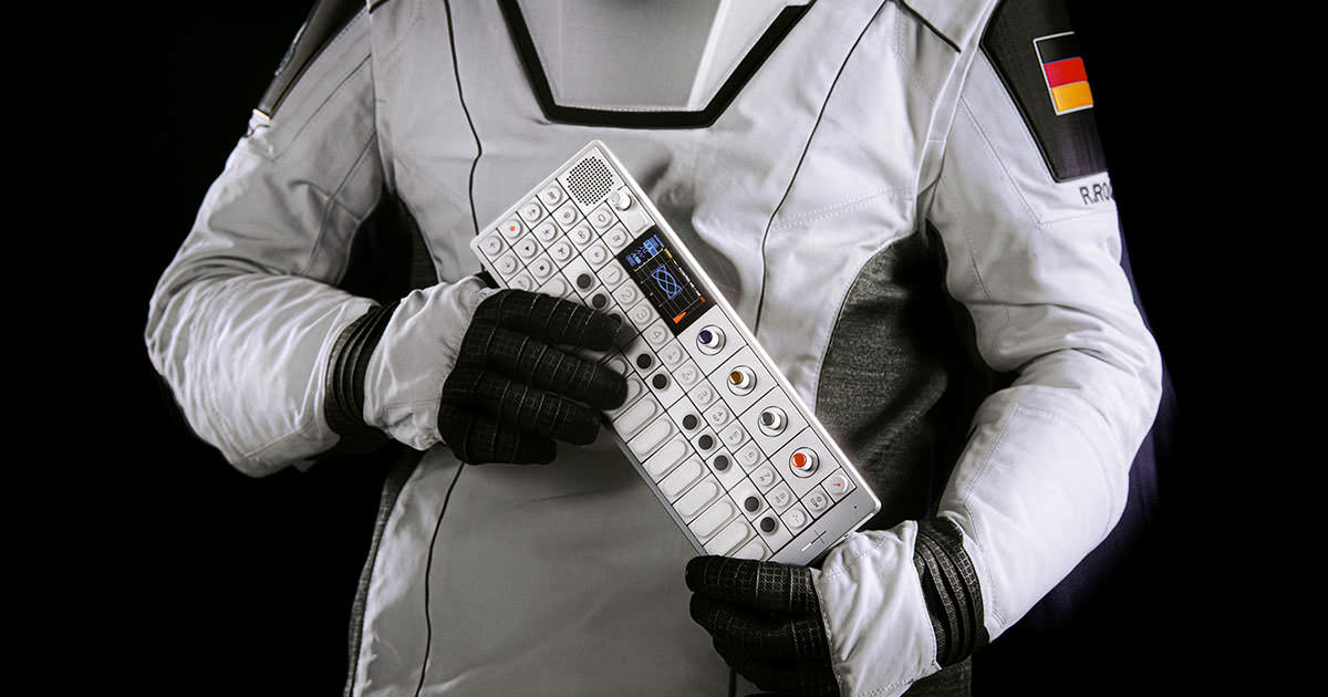 ICON_jp's tweet photo. teenage engineering、OP-1 fieldが宇宙で使用されたことを発表…… 外気圏を突破した初のシンセサイザーに - ICON https://t.co/tnVFoLp0ig @jugendingenieur @minetjp https://t.co/z066km1Wxu