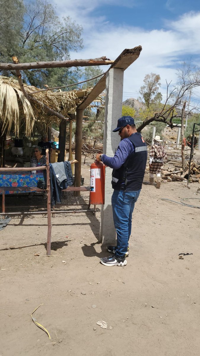 Seguimos activos en estos días santos ✝️
Inspecciones en zona rural 🚜, urbana 🏙️ y Bahía de Kino 🌊 para tu seguridad 🛡️
Sigue las recomendaciones ✅ y ante emergencias, llama al 911 📞🚨
¡Juntos por una comunidad más segura! 👨‍👩‍👧‍👦
#TrabajoQueSeNota 
¡Feliz y seguro descanso! 🕊️