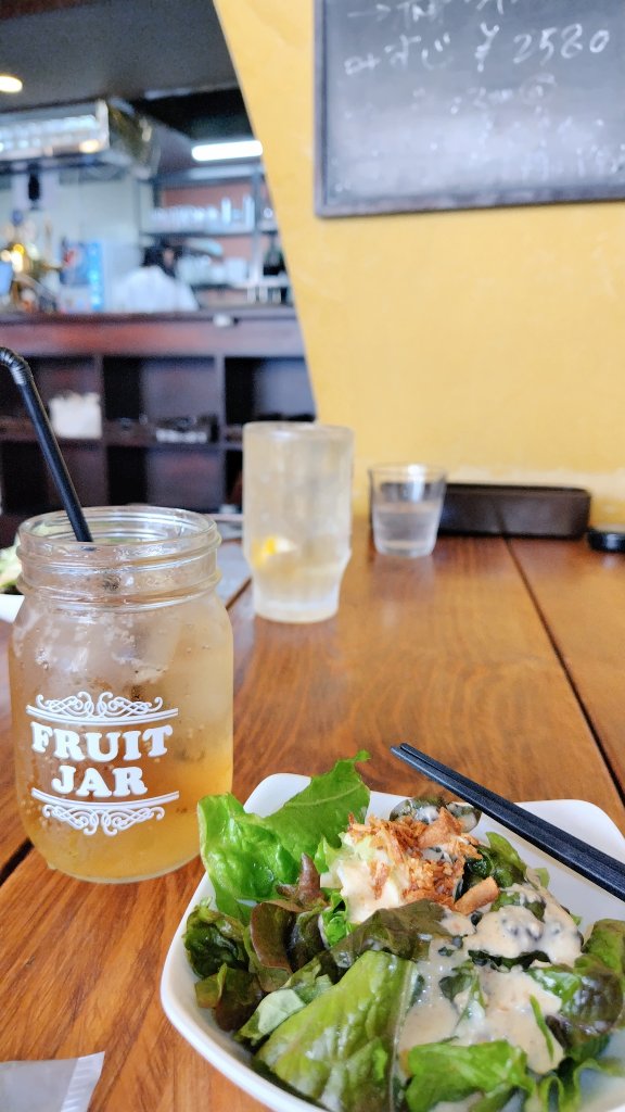 marldear0912's tweet photo. 久喜市鷲宮にある #HOUBAL #ホウバル さんでランチ🍽
ずっと気になってたお店🎶
アタイはオムバーグ(ジェノベーゼソース)のパンケーキ(メープルナッツ)のセット
相方さんはハンバーグ(マスタードソース)のパンケーキセットにしてた
めちゃふわふわなハンバーグ🩷 ̖́-
パンケーキふわトロ🥞
よきー💞 https://t.co/QLIyAgiBKz
