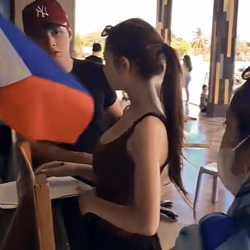 Jm’s Love Language:

~ “Wear whatever you want. You’re safe with me, always”
~ “You don’t even have to ask—I’m already here for you”
~ "Whatever you're carrying, let me hold it with you”
~ “I may not have it all but I’ll give you all I’ve got” :')

BBS JM IBARRA
GANTI NI FYANG