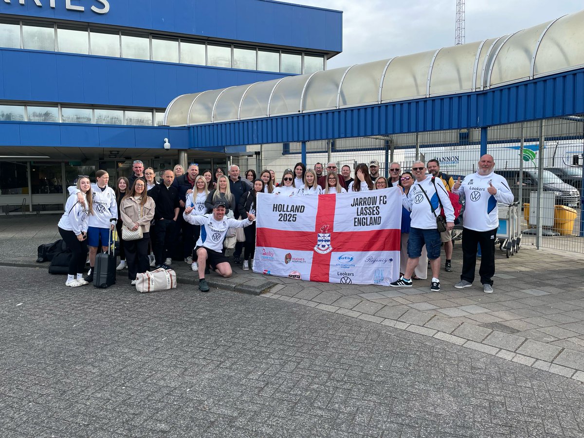 Lee Hughes tweet media