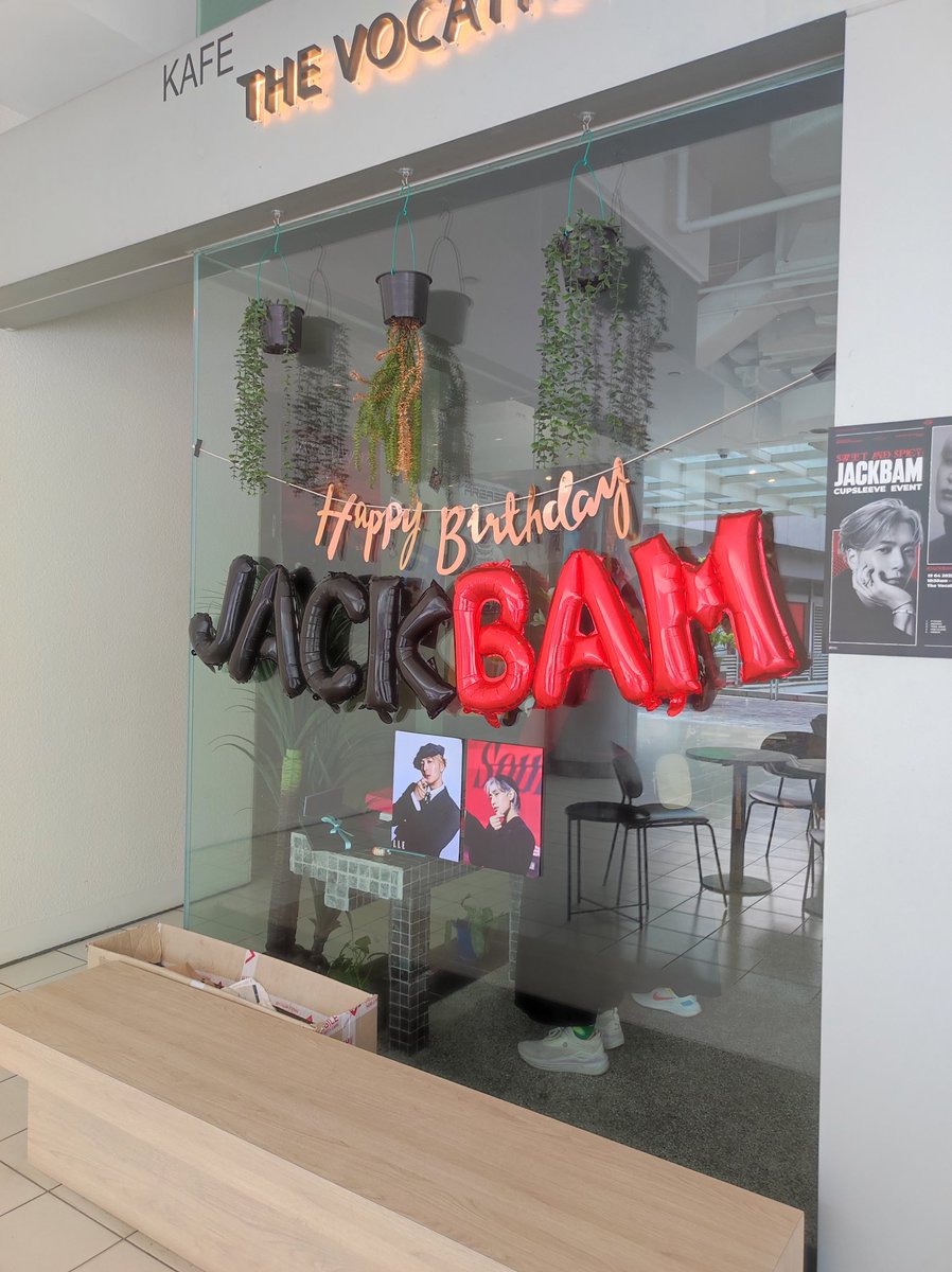 tinidotkom's tweet photo. i won magic man album lucky draw 😭😭😭😭 

#jackbamsweetandspicy https://t.co/xTHGgnpGXR