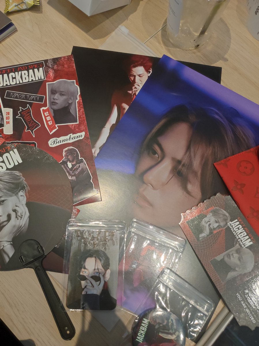 tinidotkom's tweet photo. i won magic man album lucky draw 😭😭😭😭 

#jackbamsweetandspicy https://t.co/xTHGgnpGXR